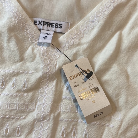 Express dress tank. NWT Medium . White - Picture 2 of 4